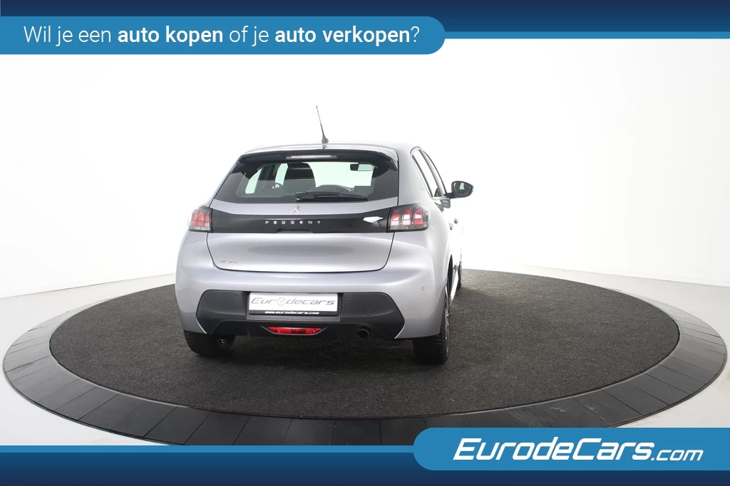 Peugeot 208 – foto 10