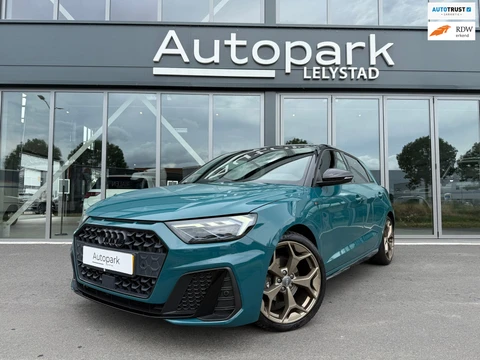 Audi A1 Sportback 30 TFSI S Line edition one