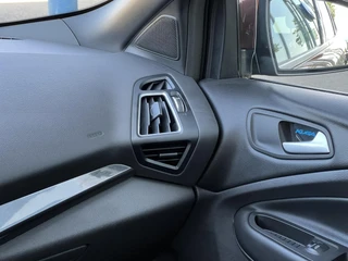 Ford Kuga – thumbnail 25