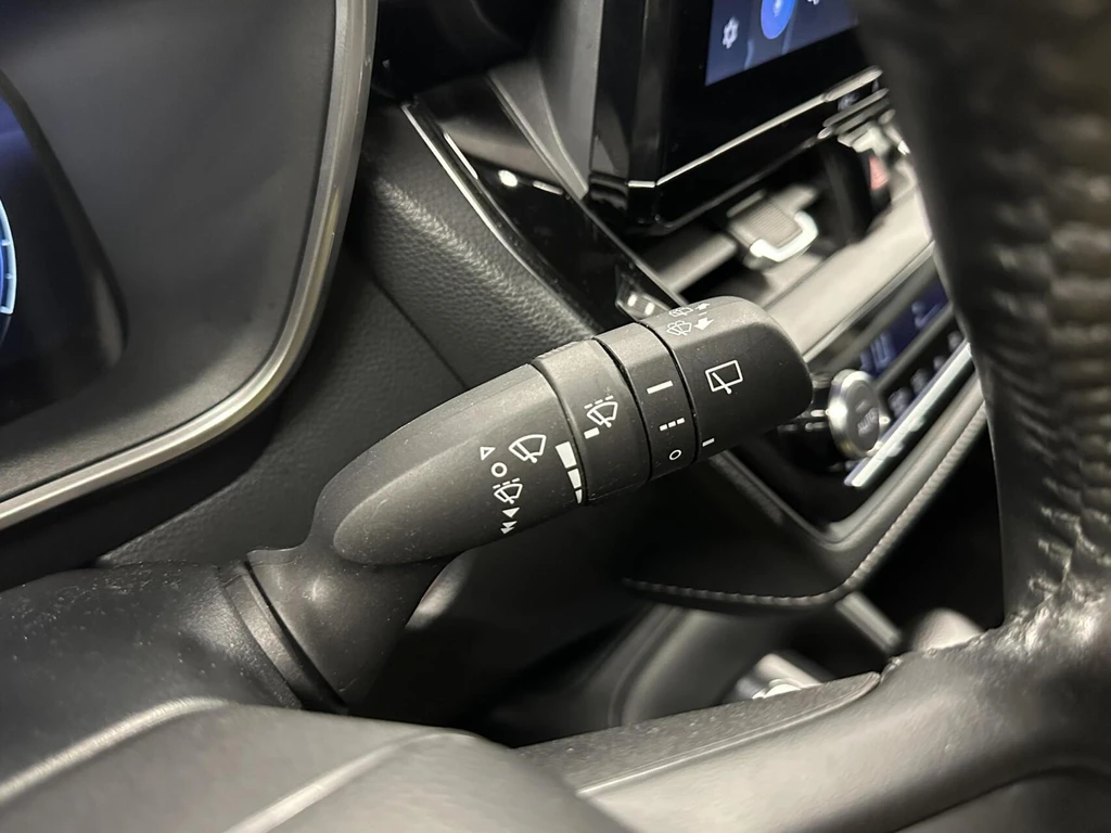 Toyota Corolla Touring Sports – foto 24