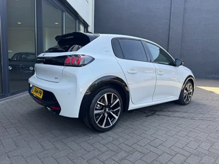 Peugeot 208 – thumbnail 8