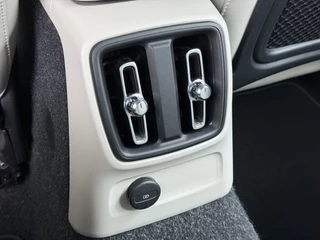 Volvo XC40 – thumbnail 32