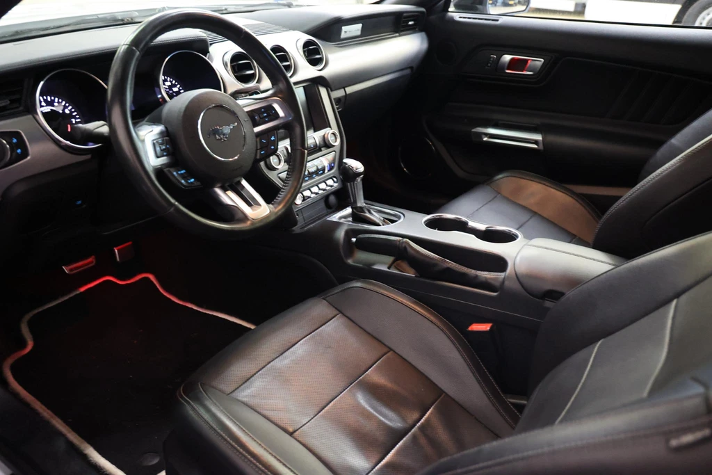 Ford Mustang – foto 10