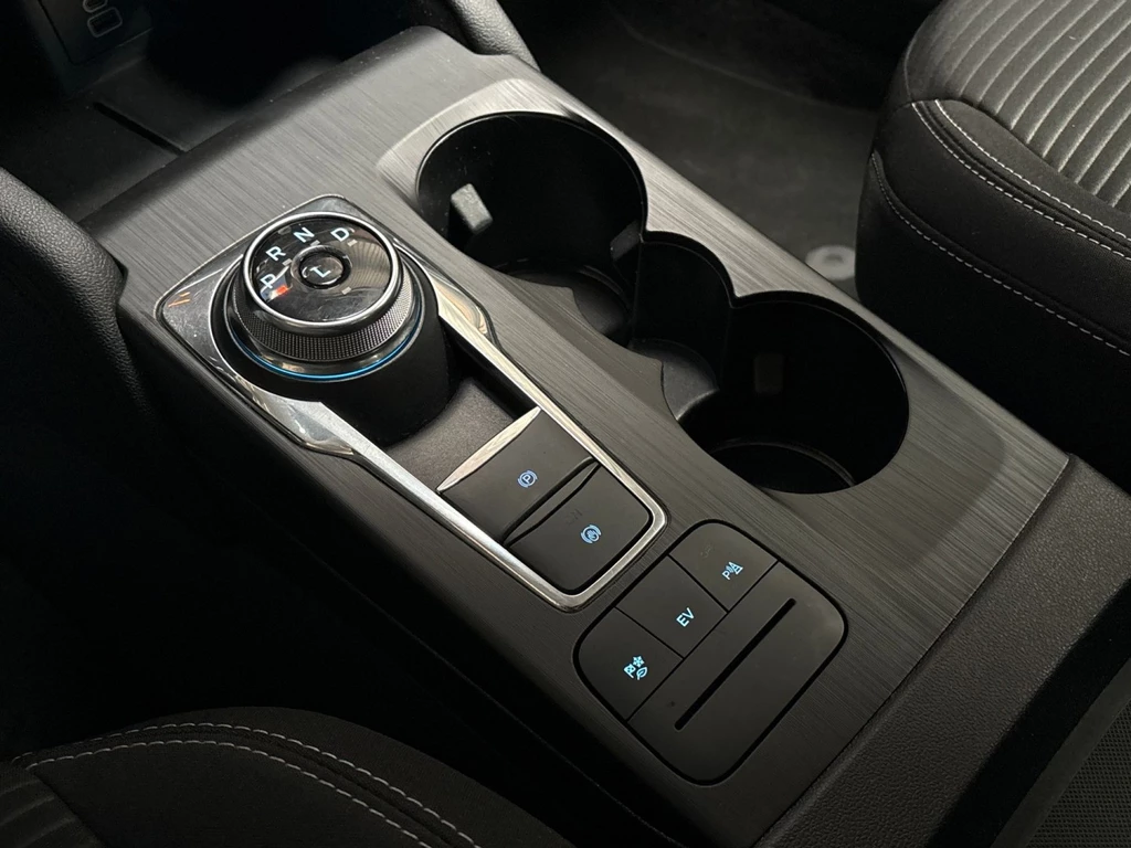 Ford Kuga – foto 10