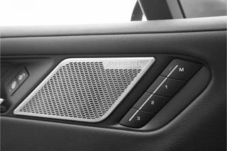 Jaguar I-PACE – thumbnail 23