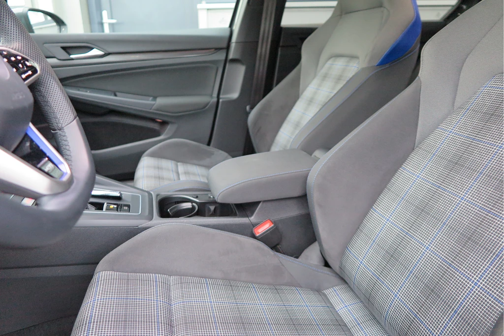 Volkswagen Golf – foto 23