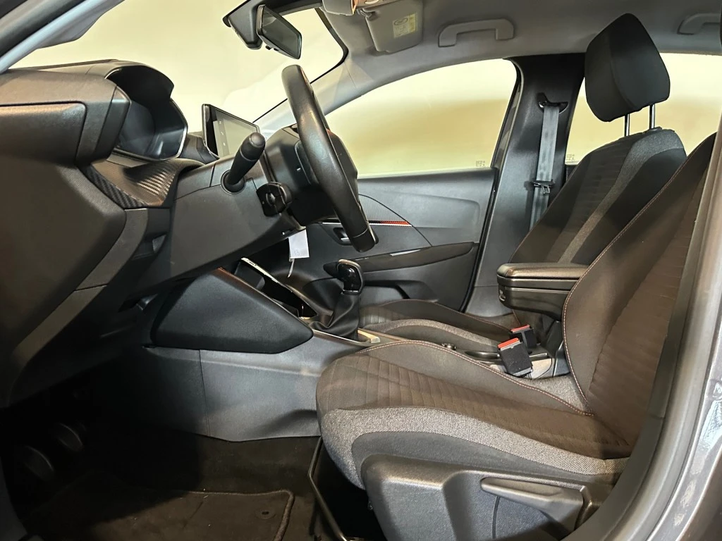 Peugeot 208 – foto 15