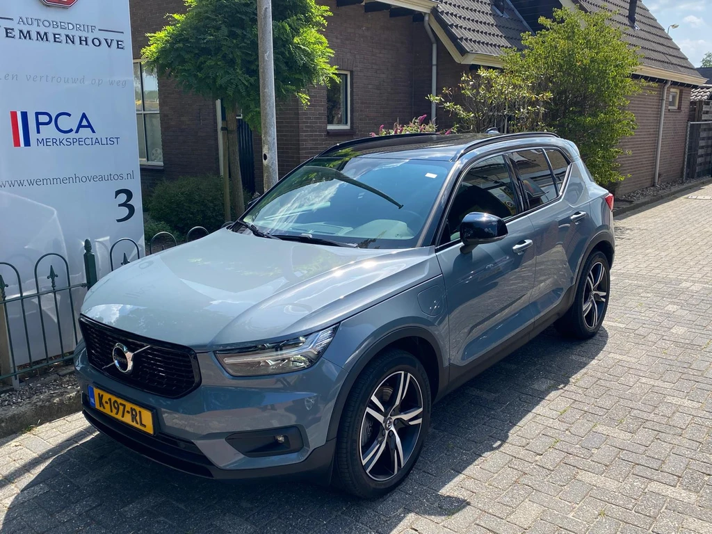 Volvo XC40 – foto 2