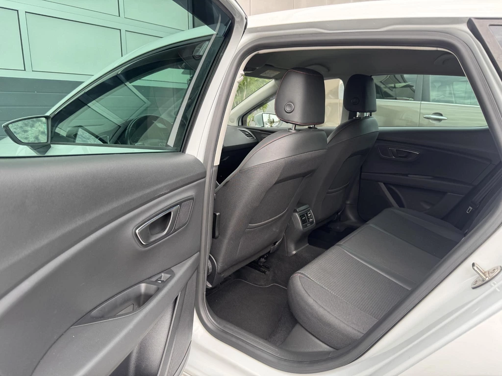 SEAT Leon – foto 15