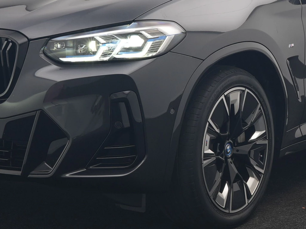 BMW iX3 – foto 17