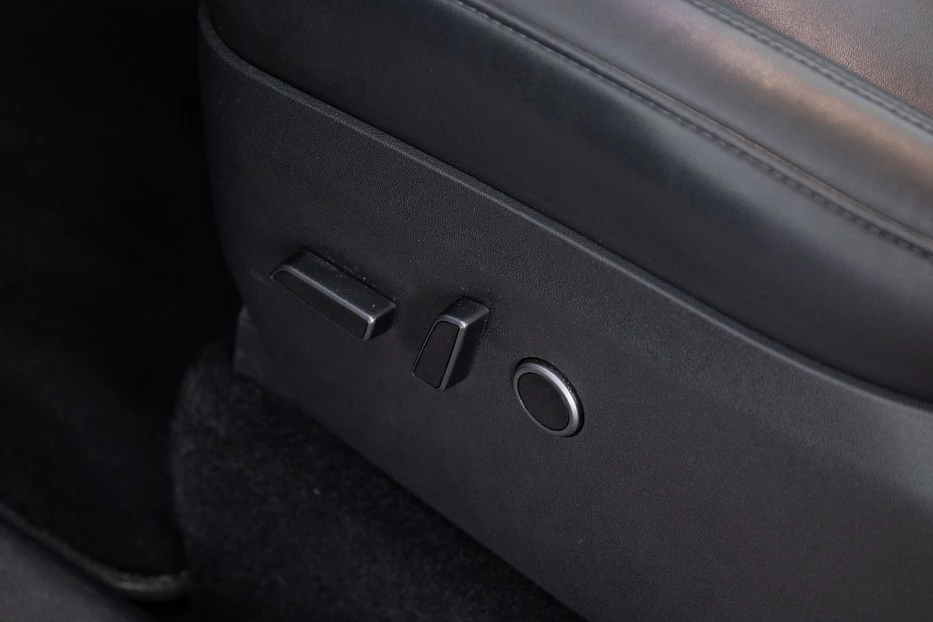 Tesla Model Y – foto 17