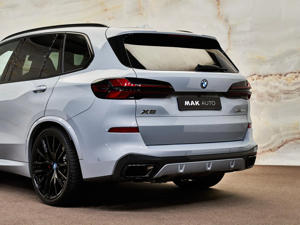BMW X5 – foto 6