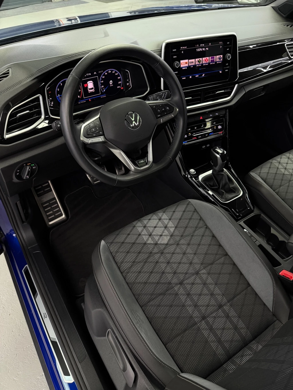 Volkswagen T-Roc – foto 15