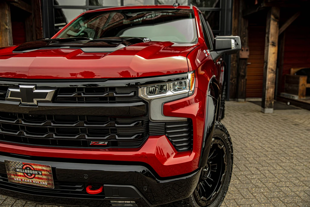 Chevrolet Silverado – foto 2