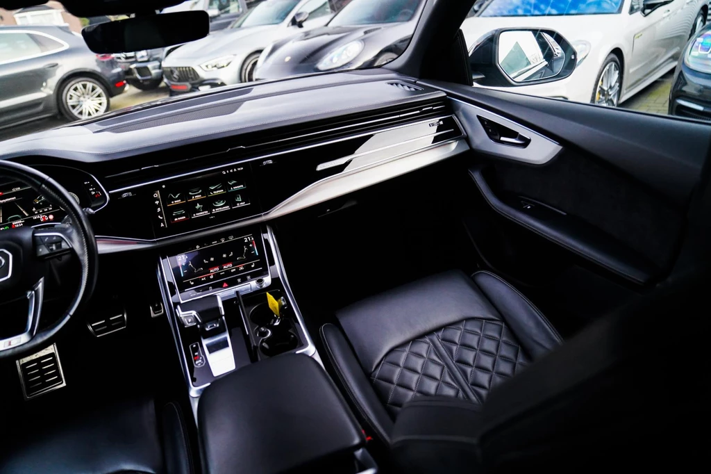 Audi Q8 – foto 26