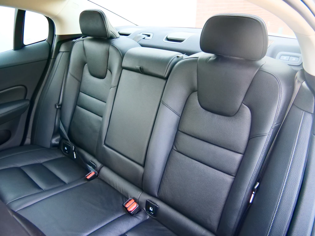 Volvo S60 – foto 11