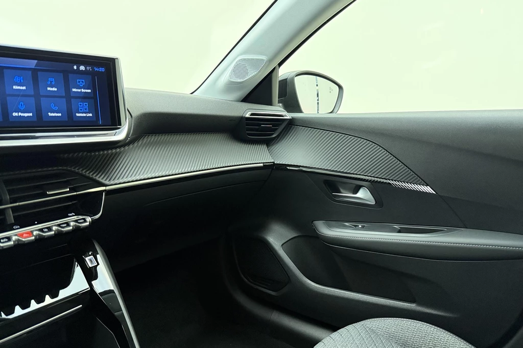 Peugeot e-208 – foto 31