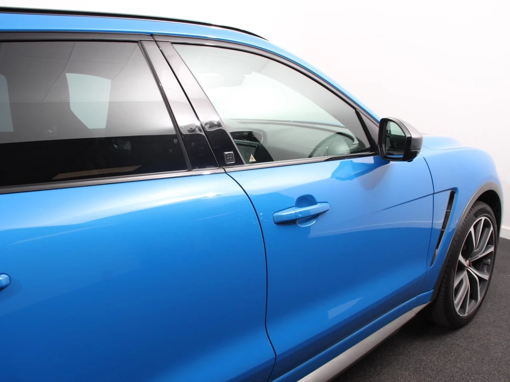 Jaguar F-PACE – foto 6