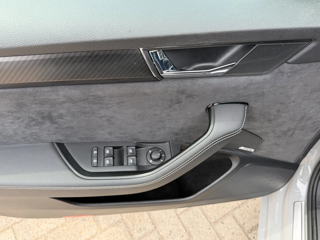 Škoda Superb – foto 10