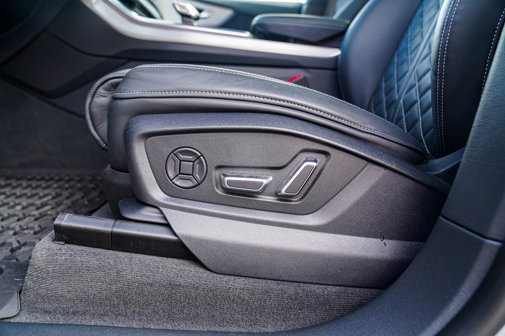 Audi Q8 – foto 21