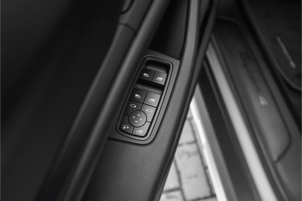 Porsche Taycan – foto 42