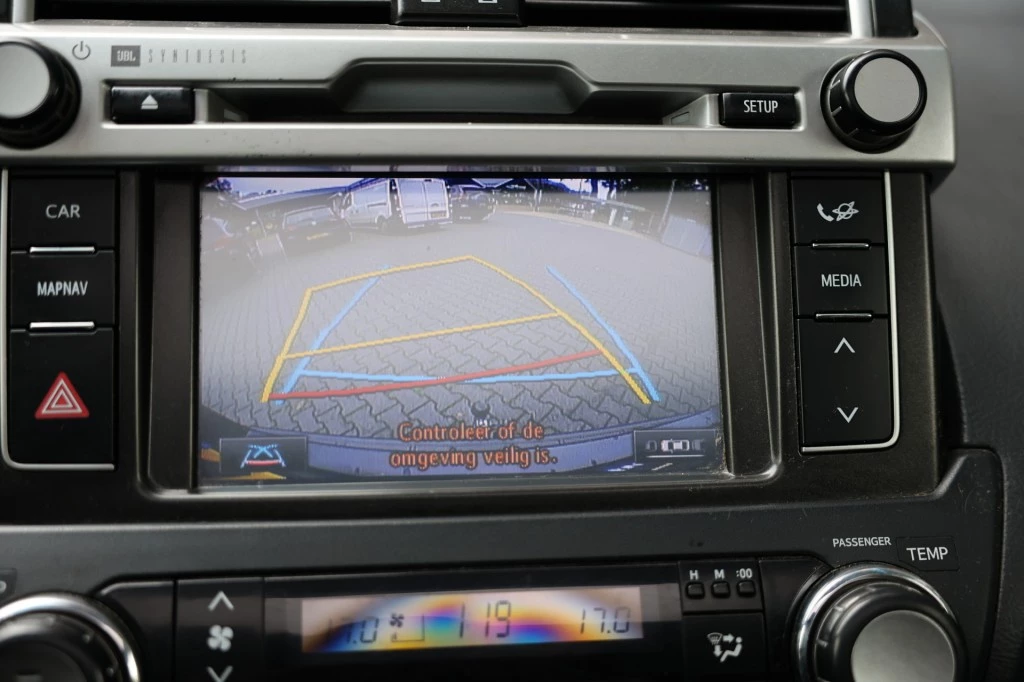 Toyota Land Cruiser – foto 17