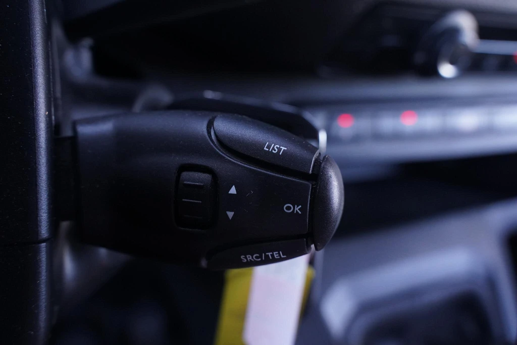 Opel Vivaro – foto 28