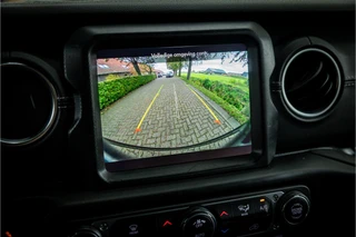 Jeep Wrangler – thumbnail 16