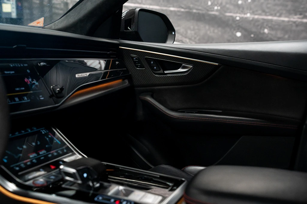 Audi RSQ8 – foto 25