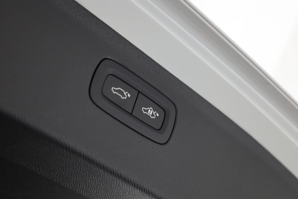 Volvo XC90 – foto 33