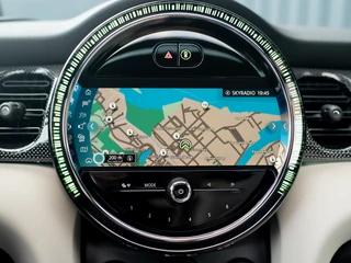 MINI Electric – thumbnail 40