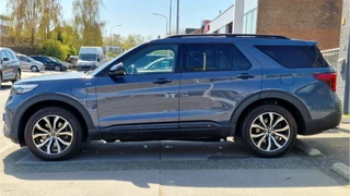 Ford Explorer – thumbnail 3