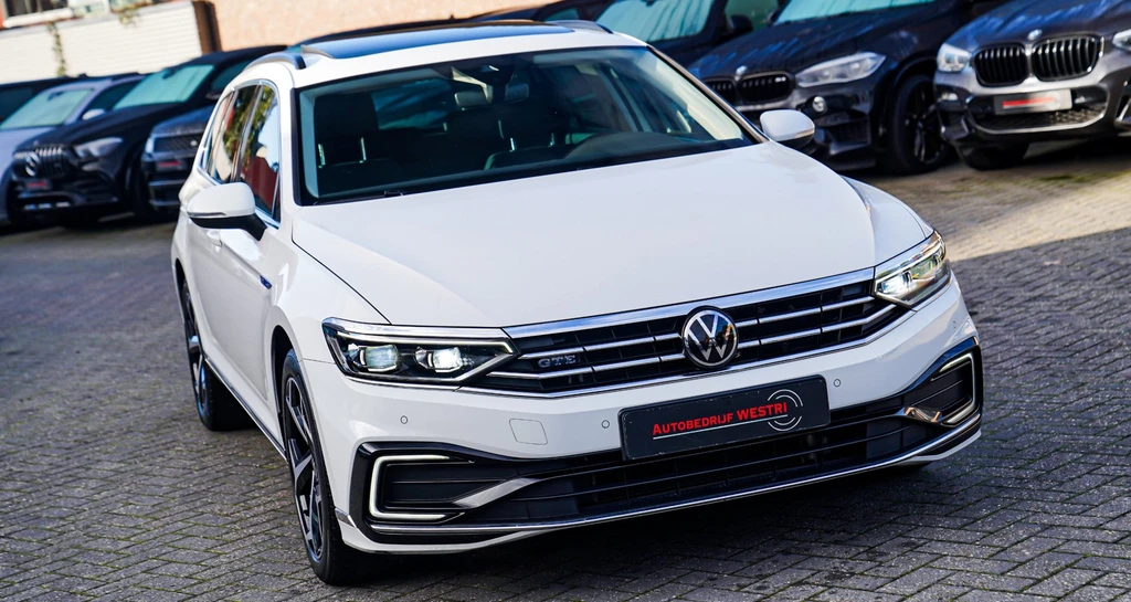 Volkswagen Passat – foto 11