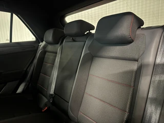 Volkswagen T-Roc – thumbnail 12