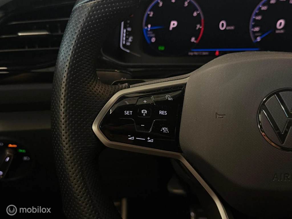 Volkswagen T-Roc – foto 32