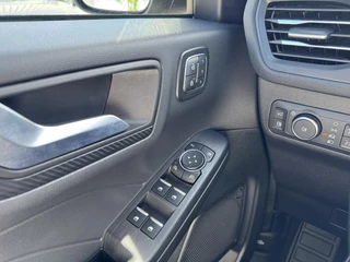 Ford Kuga – thumbnail 27