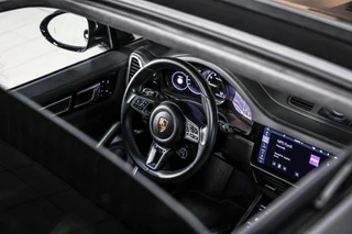 Porsche Cayenne – thumbnail 32