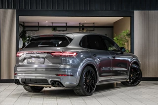 Porsche Cayenne – thumbnail 6