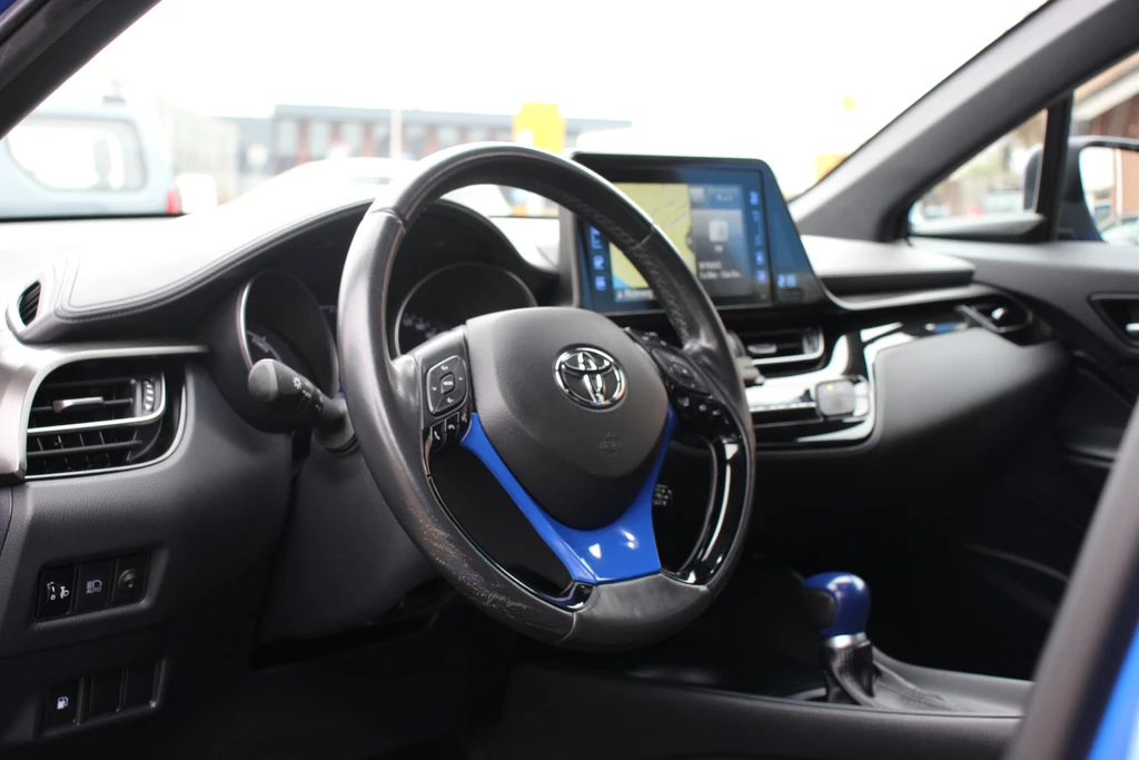 Toyota C-HR – foto 25