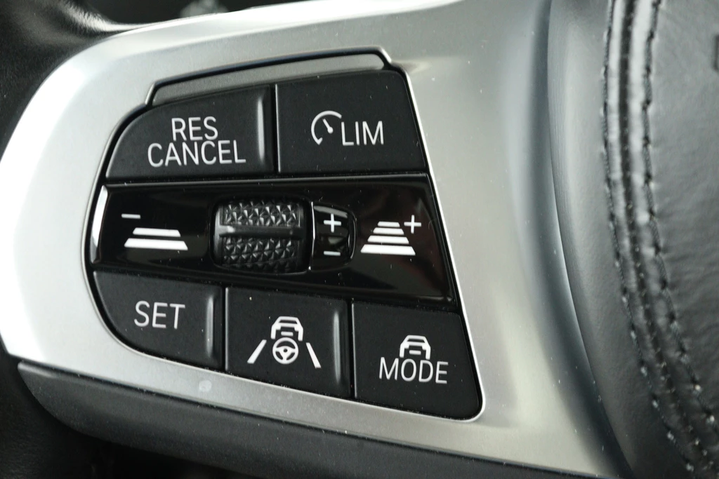 BMW iX3 – foto 11