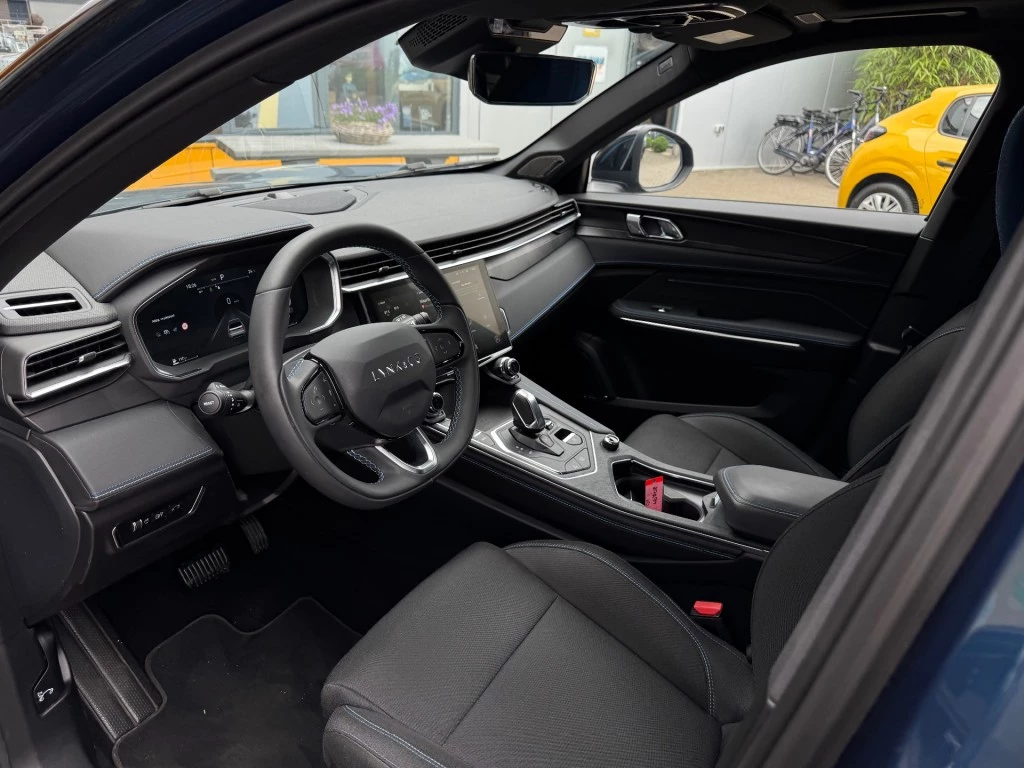 Lynk & Co 01 – foto 18
