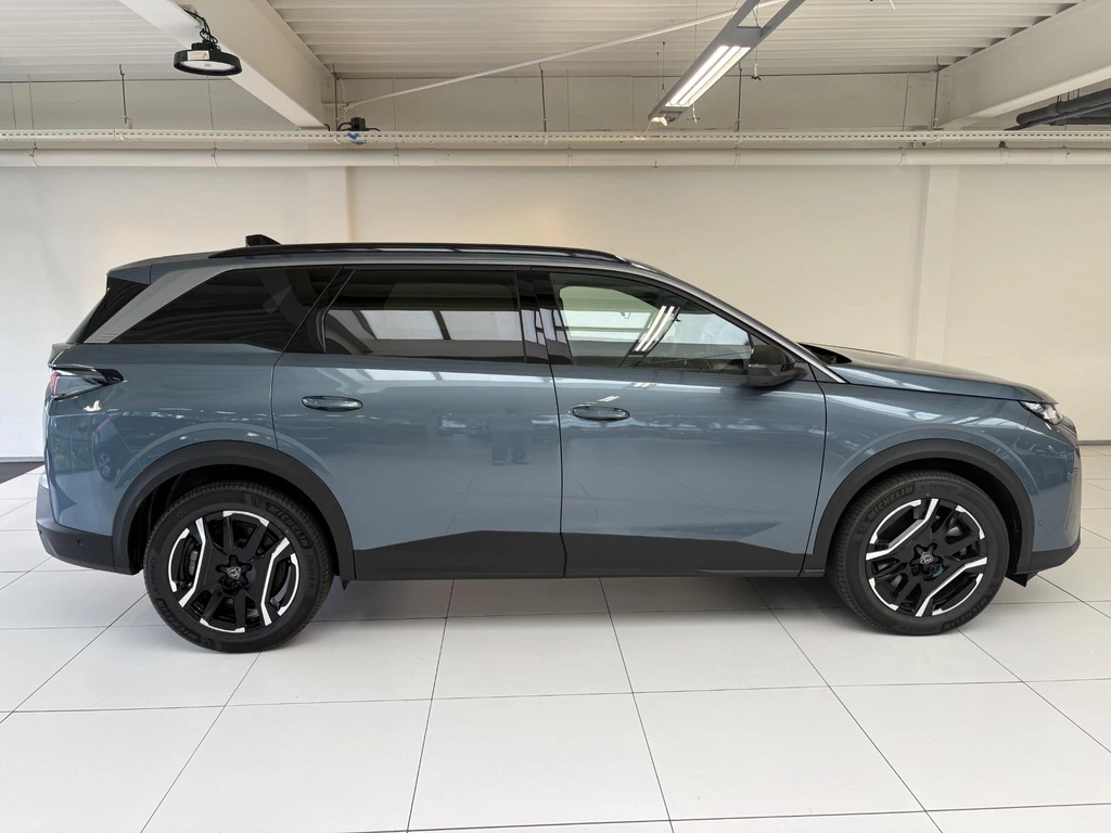 Peugeot e-5008 – foto 6