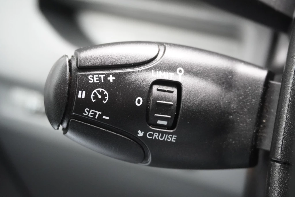 Opel Vivaro – foto 19