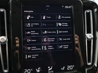 Volvo XC40 – thumbnail 17