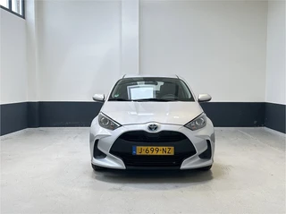Toyota Yaris – thumbnail 6