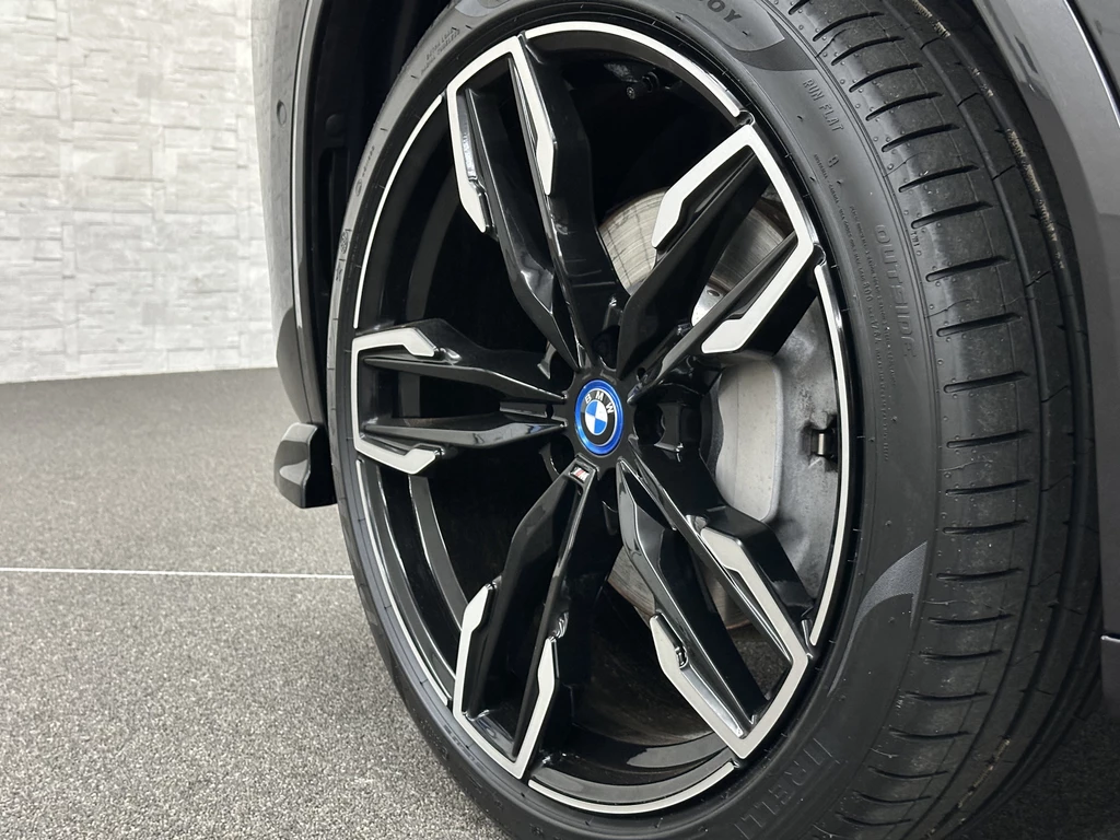BMW X3 – foto 13