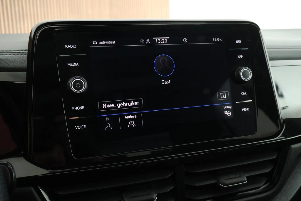 Volkswagen T-Roc – foto 33