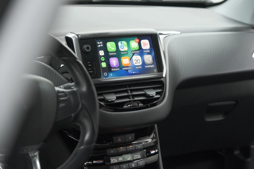 Peugeot 208 – foto 82