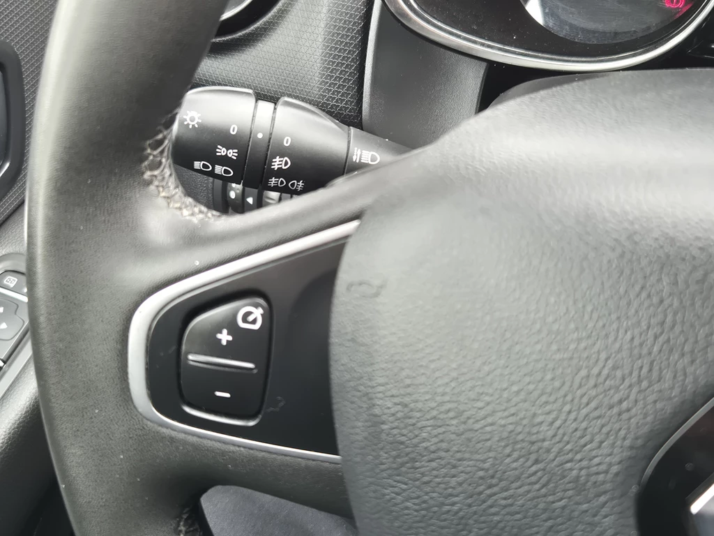 Renault Clio – foto 17