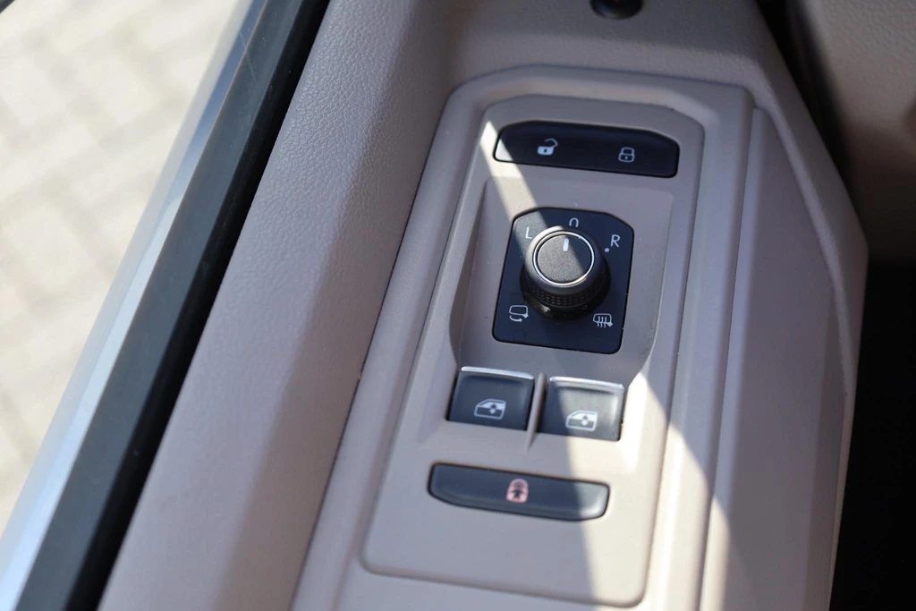 Volkswagen Multivan – foto 19